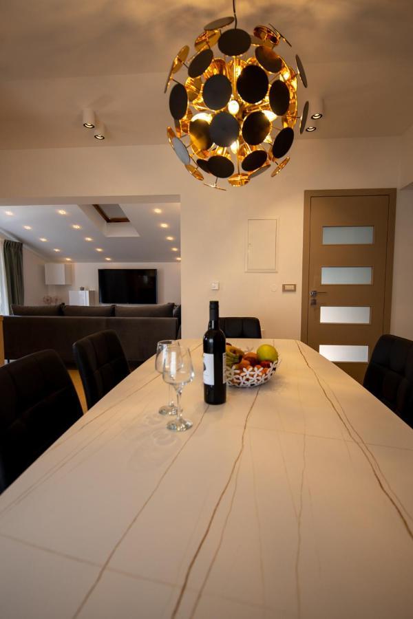 Lumaja Luxury Apartman Biograd Na Moru Εξωτερικό φωτογραφία
